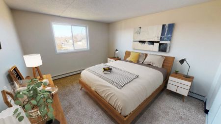 Queenston Heights Apartments — Semi Upgraded Suites - Photo 3