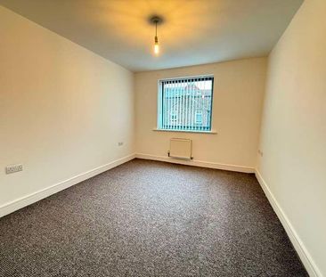 Heald Street, Garston, Liverpool, L19 - Photo 4