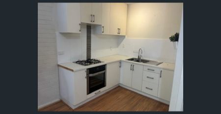 Be Quick for This One - Photo 5