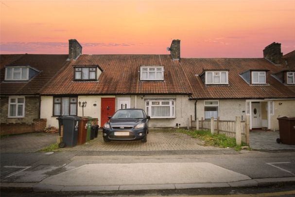 2 bedroom house to rent - Photo 1