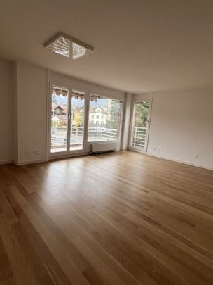 Sympathetic and spacious 4 rooms of 108 m2 near the lake - Photo 1