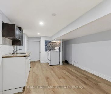 224 Alsace Road S #Lower - Photo 3
