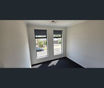 28 Beatty Ave, Hillcrest, SA 5086 - Photo 5