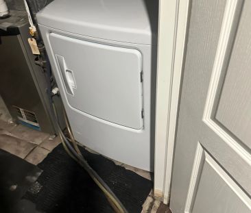 912 Paupst Place #Basement - Photo 2