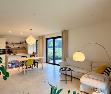 Appartement te huur in Gentbrugge met 2 slaapkamers - foto 1