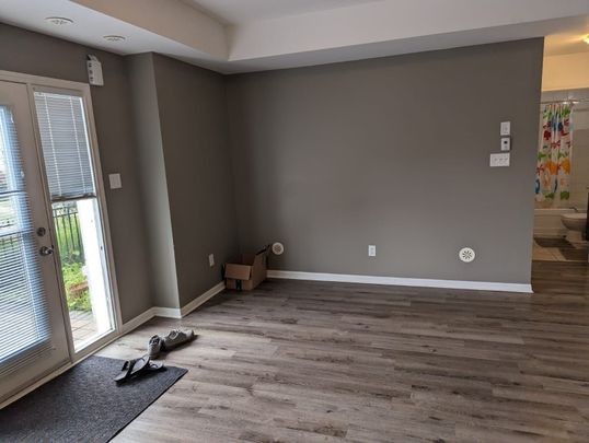 For Lease - 2891 Rio Court Unit# 33, Mississauga, Ontario - Photo 1