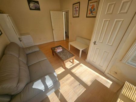 6 bedroom house share to rent - Photo 3