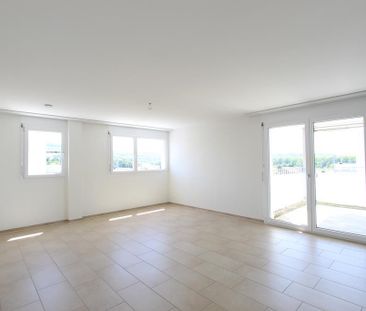 TOLLE WOHNUNG MIT WEITSICHT - Foto 1