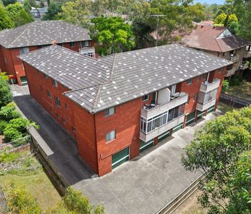 Stylish Renovated Living in a Peaceful Narwee Setting - Photo 5