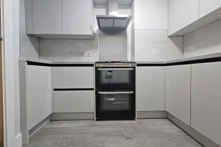 Headingley Road - Photo 2
