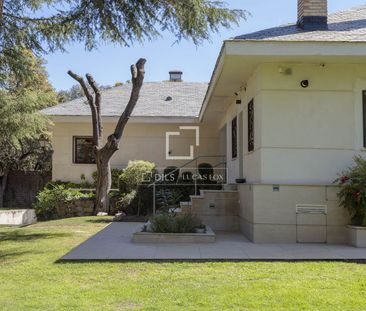 Excellent 6 Bedroom house / villa for rent in La Moraleja Urbanizac... - Photo 1