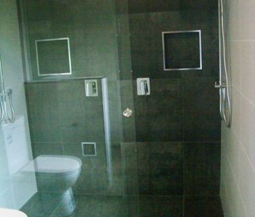 3 Bedroom - Leamington - Photo 6