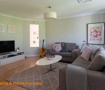 APPLICATIONS APPROVED - DEPOSIT RECEIVED ! This modern family home ... - Photo 6