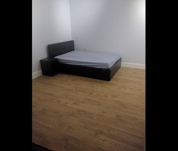 Studio Flat, Gladstone Park Gardens, NW2 - Photo 1