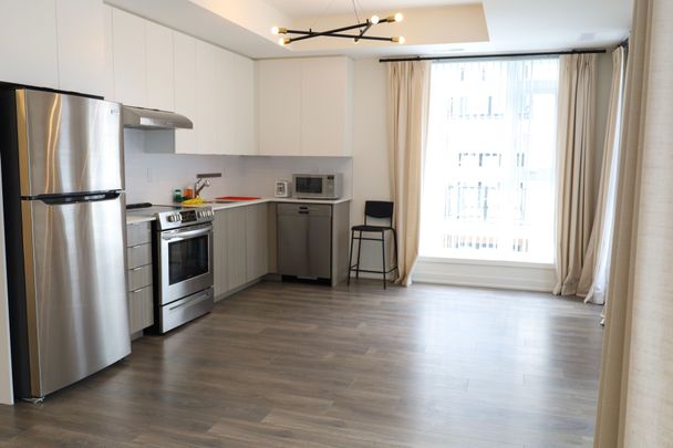 For Lease - 100 Canon Jackson Drive Unit# 201, Toronto, Ontario - Photo 1