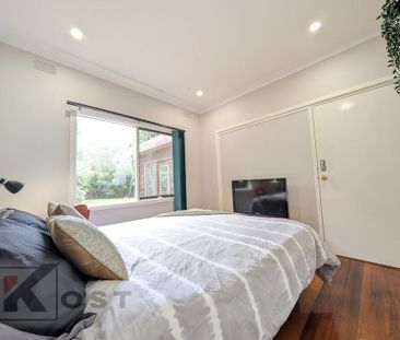 Blackburn South - Photo 5