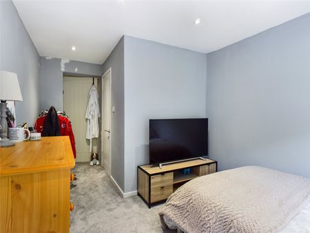 Pennant Street, Ebbw Vale, Blaenau Gwent - Photo 2