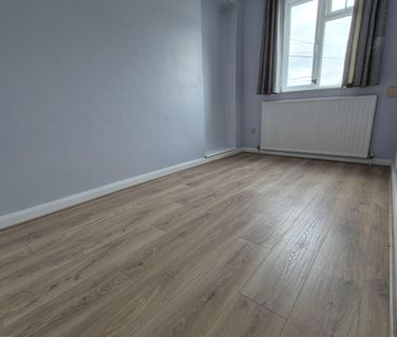 2 bed Semi-detached in Stokenchurch , High Wycombe, HP14 3QJ - Photo 1