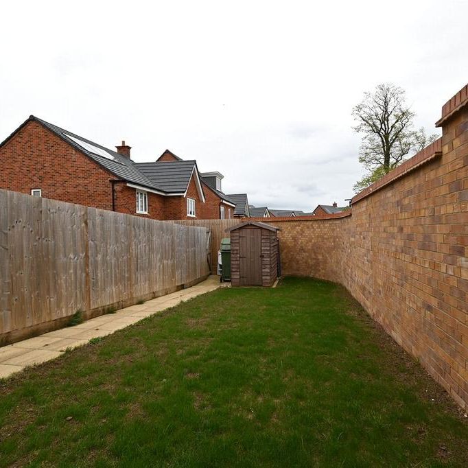 2 bedroom semi-detached house to rent - Photo 1