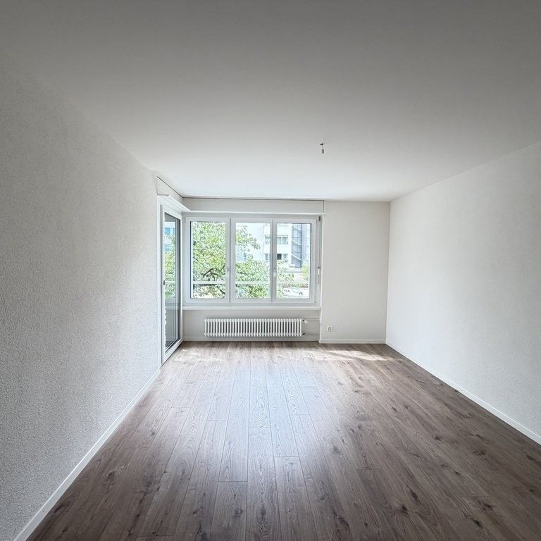 Attraktive Wohnung, nahe Bahnhof Lenzburg - Photo 1