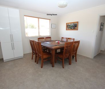 Tidy 3 Bedroom Home - Photo 1