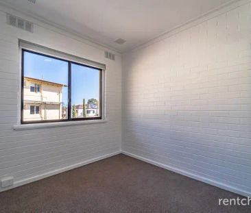 “Convenient Applecross Living Between Fremantle and the City” - Photo 5
