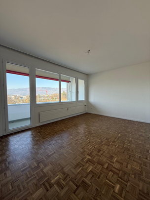 3-Zimmerwohnung im 1. Stock mit Balkon / Mietzinsaktion - Foto 1