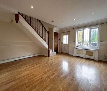 The Belfry, Luton, LU2 - Photo 2