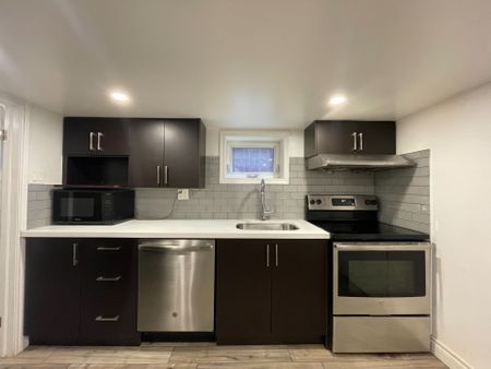 For Lease - 755 Dupont Street Unit# B, Toronto, Ontario - Photo 2