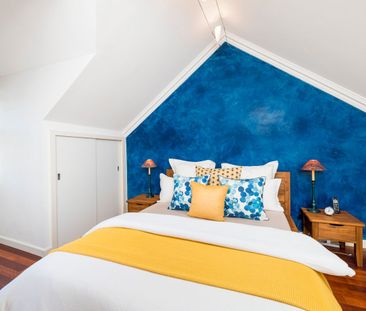 Within walking distance of trendy cafes, lush parks, and excellent ... - Photo 2