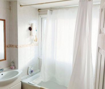 1 bedroom semi-detached house to rent - Photo 6