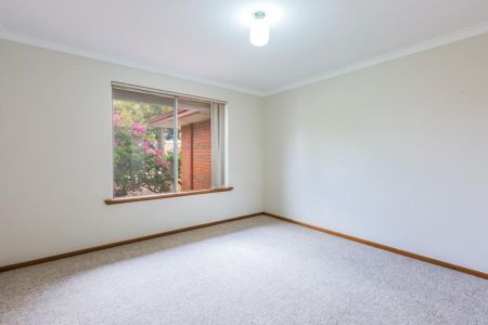 GREAT LOCATION & IN OBERTHUR PRIMARY SCHOOL & WILLETTON HIGH SCHOOL ZONES!!! - Photo 3