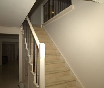 Narre Warren South - Photo 6