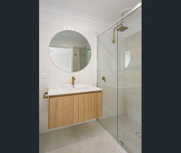 IN THE HEART OF MEDOWIE!! - Photo 4