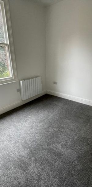 Appletongate, Newark, Notts, NG24 - Photo 1