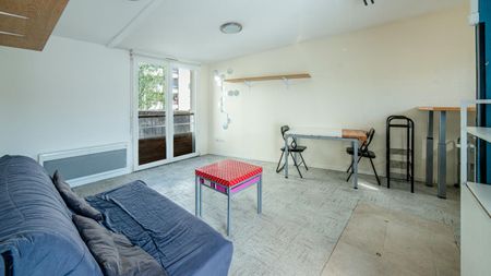 Location Appartement 2 pièces Meublé 32m² REZE 44400 - Photo 3