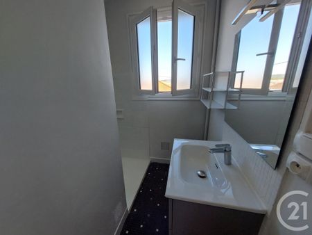 Location Appartement 4 pièces 77m² BRIVE LA GAILLARDE 19100 - Photo 3