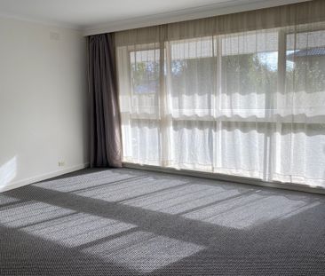 1/8 Mary Street, Kew VIC 3101 - House For Rent | Domain - Photo 2