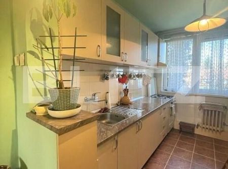 Apartament 3 camere, decomandat, 65 mp, zona Piata 14 Iulie - Fotografie 2