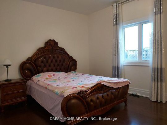 For Lease - 96 hamster Crescent, Aurora, Ontario - Photo 1