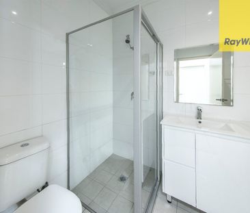 Fantastic 2 Bedroom Apartment - Photo 1