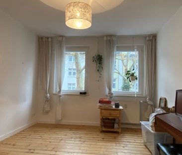 Zum 15.12: 2-Zimmer plus Wohnküche mit großem Balkon, Übernahme EBK... - Photo 1