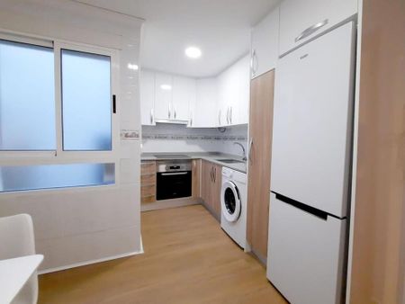 Sagunto, Valencian Community 46500 - Photo 2