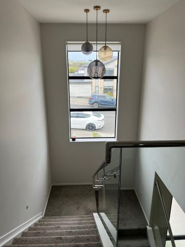 Spacious 3-Bedroom Townhouse in Popular Flat Bush bonus Water and Internet Inclusive! - Photo 5