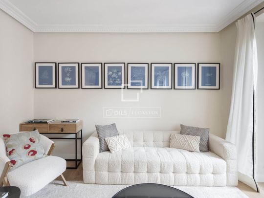 Spectacular furnished 3 bedrooms apartment in Malasaña - Universidad - Foto 1