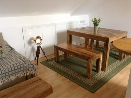 Studio to rent - Photo 3