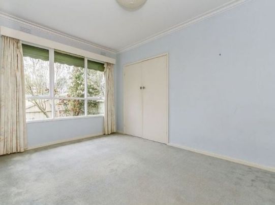 7 Carver Street Burwood East VIC - Photo 1