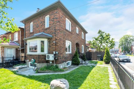 For Lease - 290 Westmount Avenue Unit# Main and 2nd, Toronto, Ontario - Photo 5