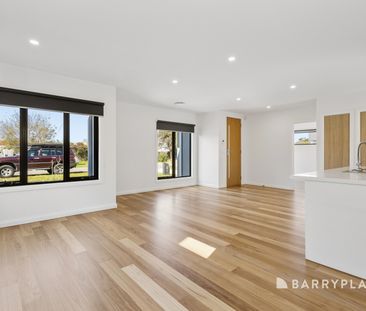Brand New 4 Bedroom, 2 Bathroom, 2 Car Garage - Photo 1