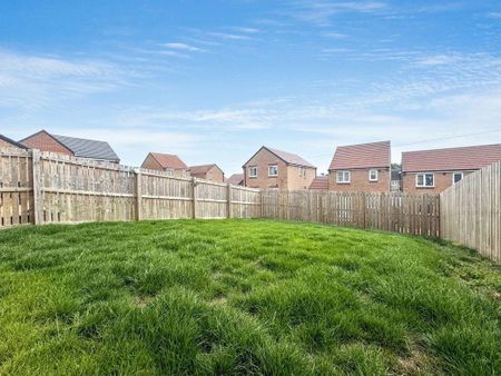 3 bed semi-detached house to rent in DH5 - Photo 4